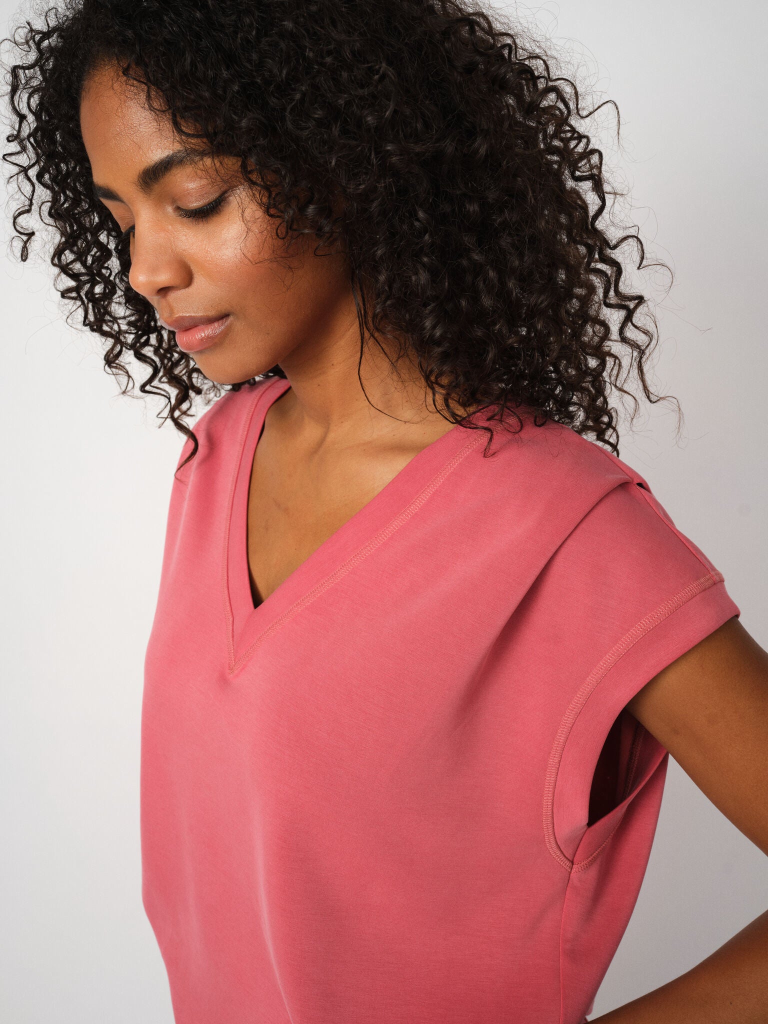 Modelshot / Faded Rose / Detail